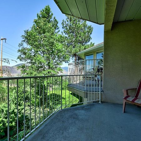 Guest Suite With Patio That Backs Onto Greenbelt Kamloops Esterno foto